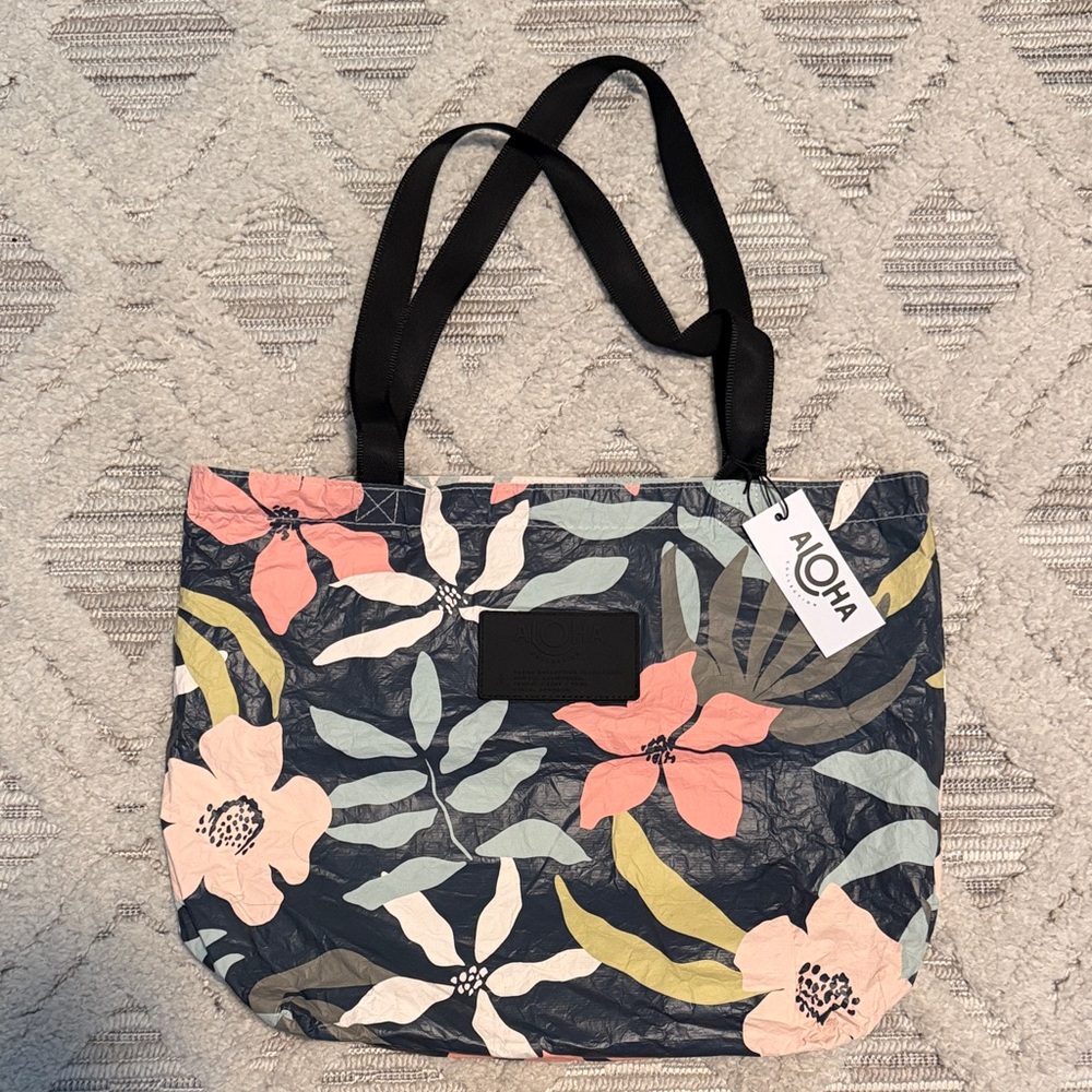 ALOHA Women's Reversible Tote Bag - Blue and Pink Floral